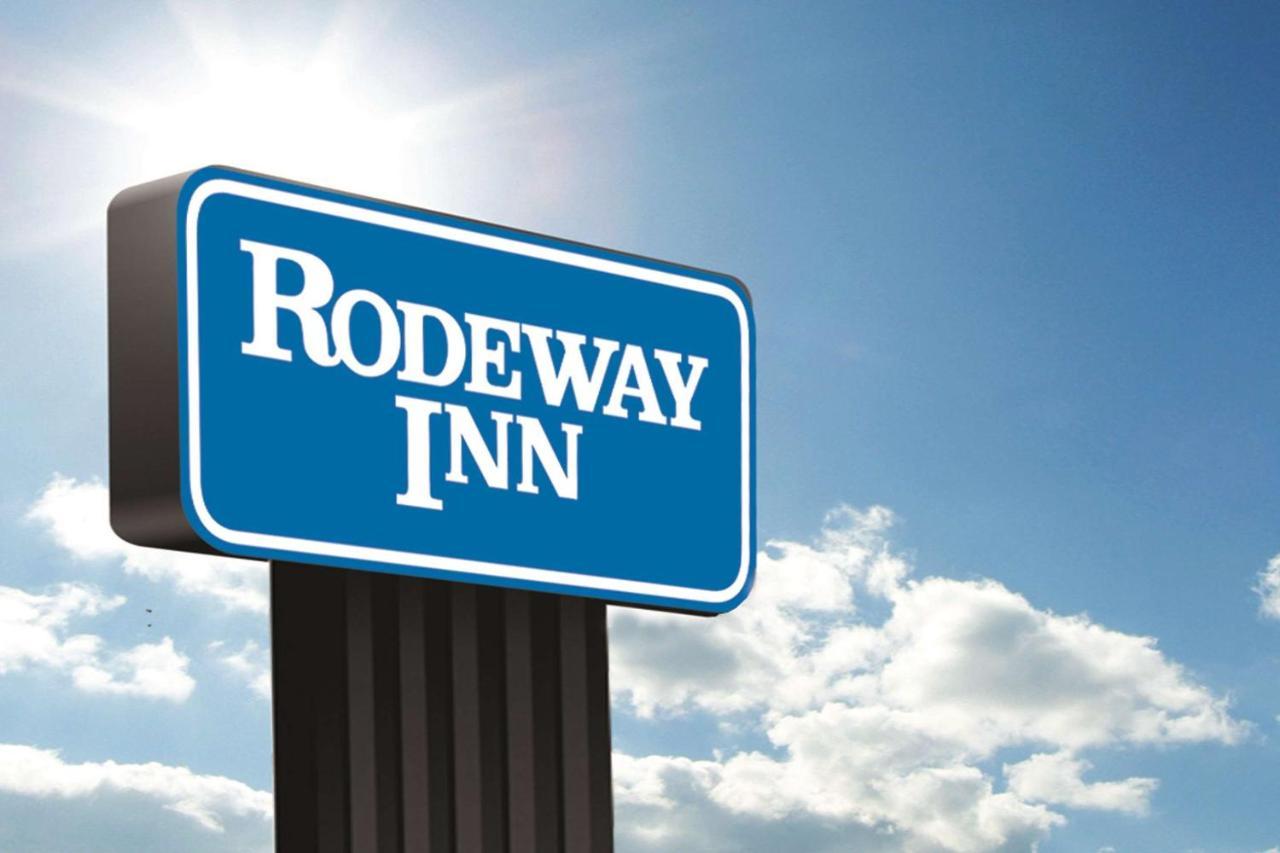 בנטון Rodeway Inn מראה חיצוני תמונה